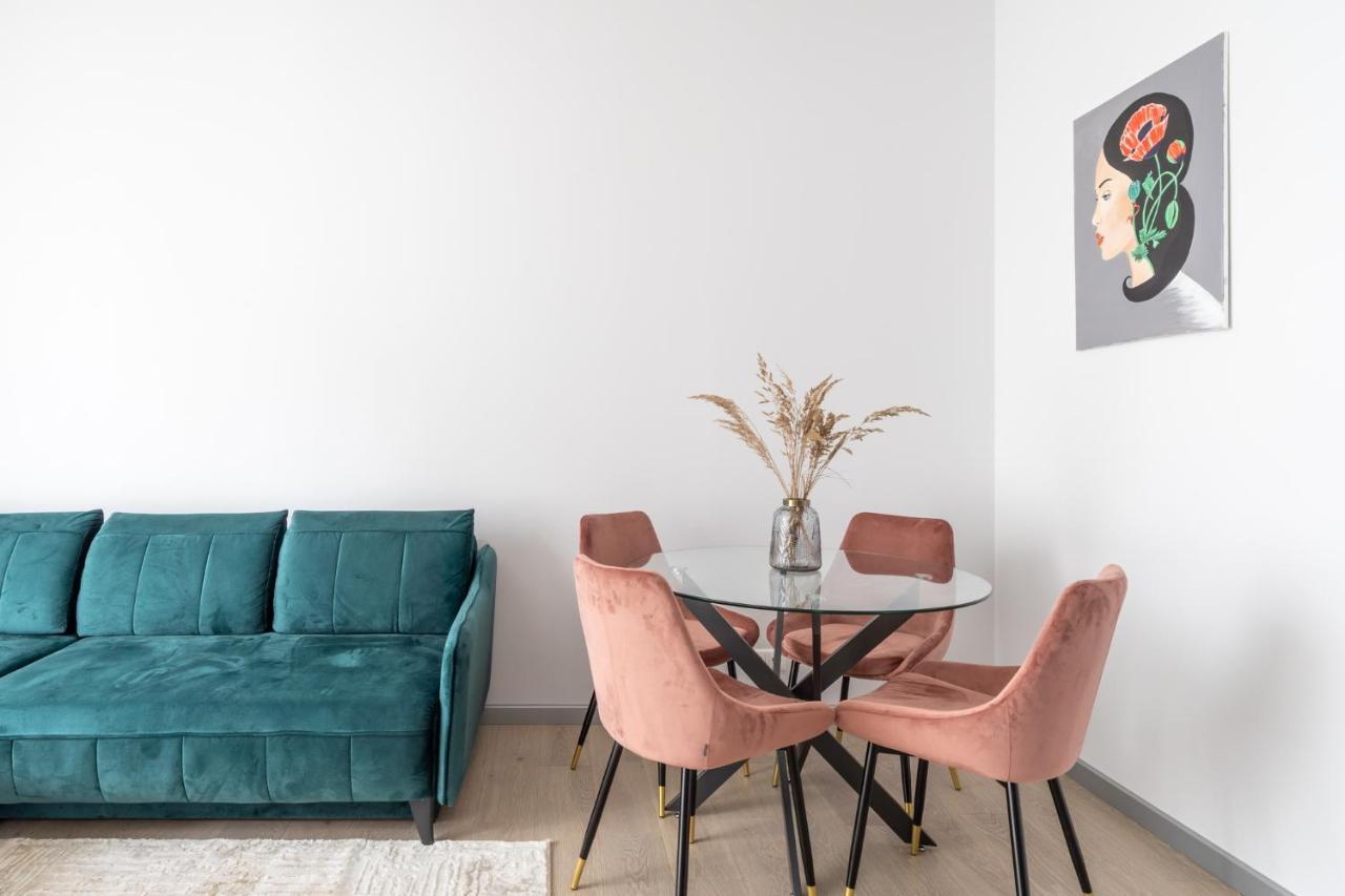 New Comfortable 2 Bedroom Cottage W/Big Terrace Jūrkalne Esterno foto